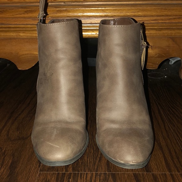 Booties - Picture 2 of 3